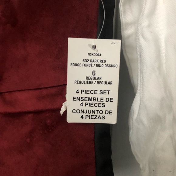 Boy 4 Piece Set - Picture 4 of 7